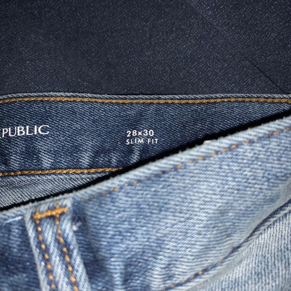Banana Republic Slim Legacy Jeans Brand New - Picture 2 of 3